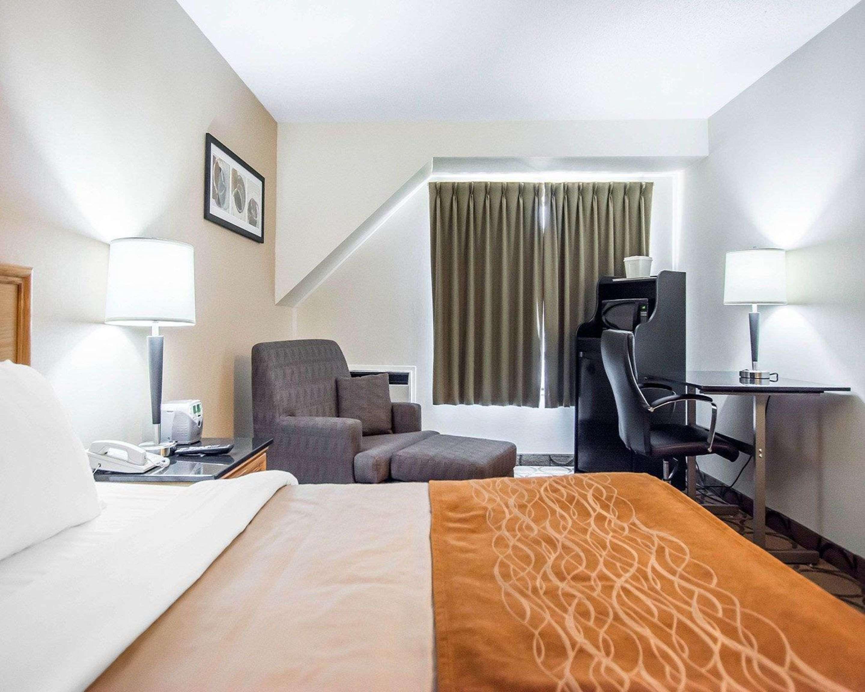 Comfort Inn East Moncton Eksteriør bilde