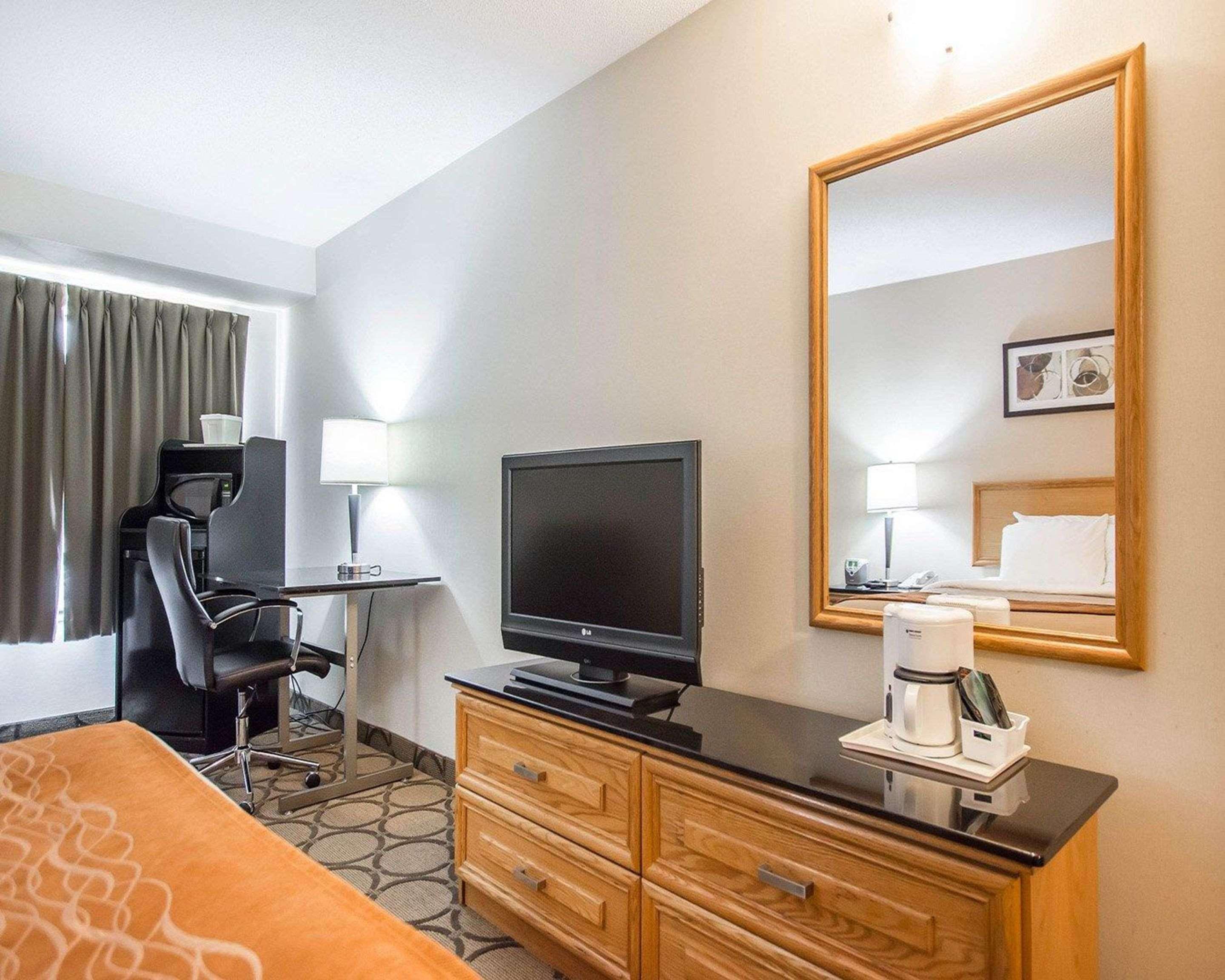 Comfort Inn East Moncton Eksteriør bilde