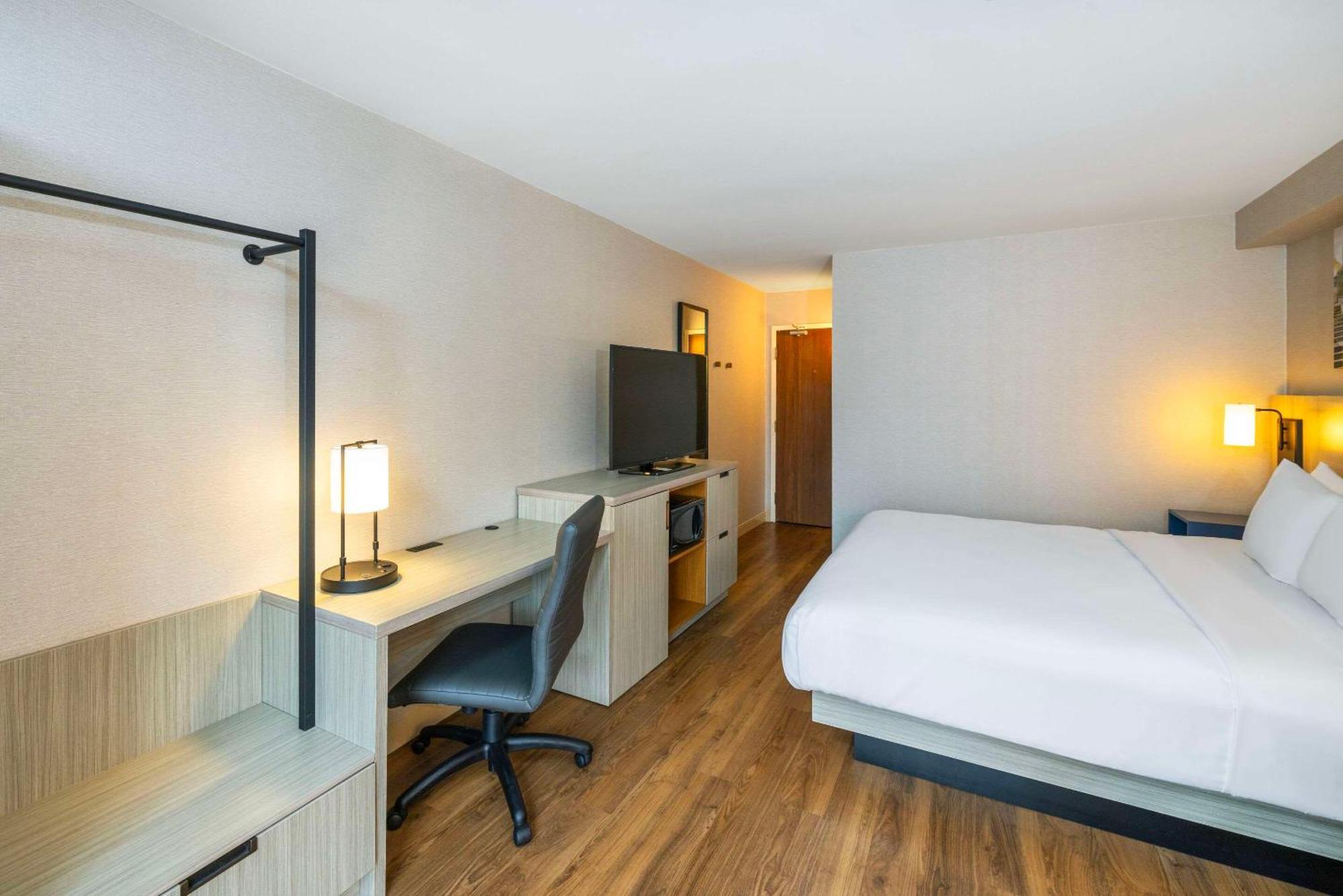 Comfort Inn East Moncton Eksteriør bilde