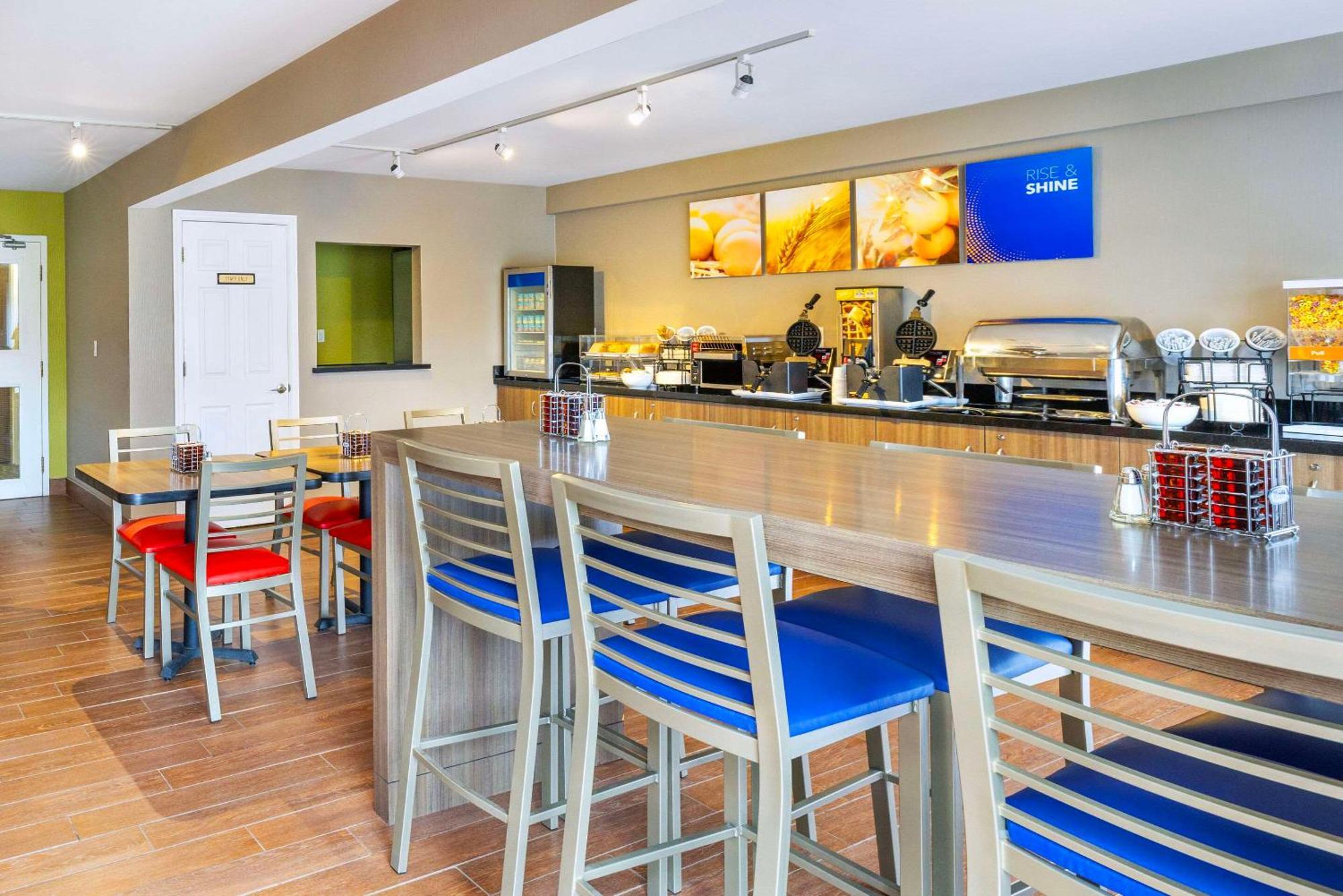 Comfort Inn East Moncton Eksteriør bilde