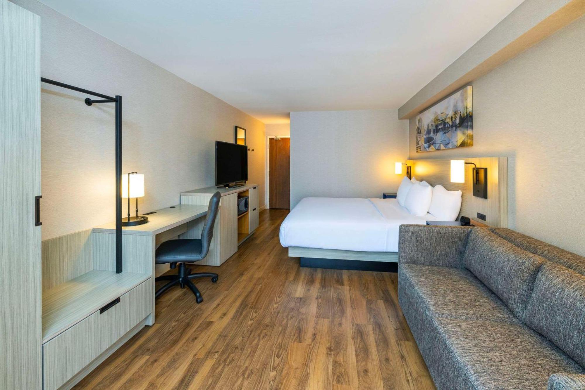 Comfort Inn East Moncton Eksteriør bilde